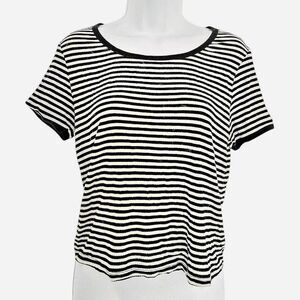 Target Women's Black and White Crop-top
